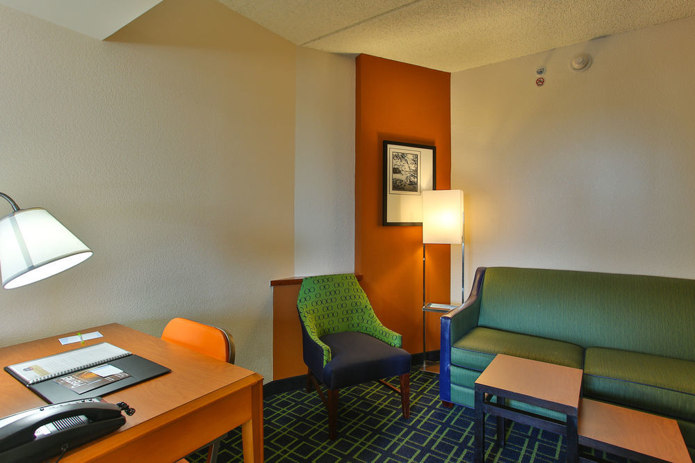 Fairfield Inn And Suites By Marriott San Antonio Northeast / Schertz / Rafb מראה חיצוני תמונה