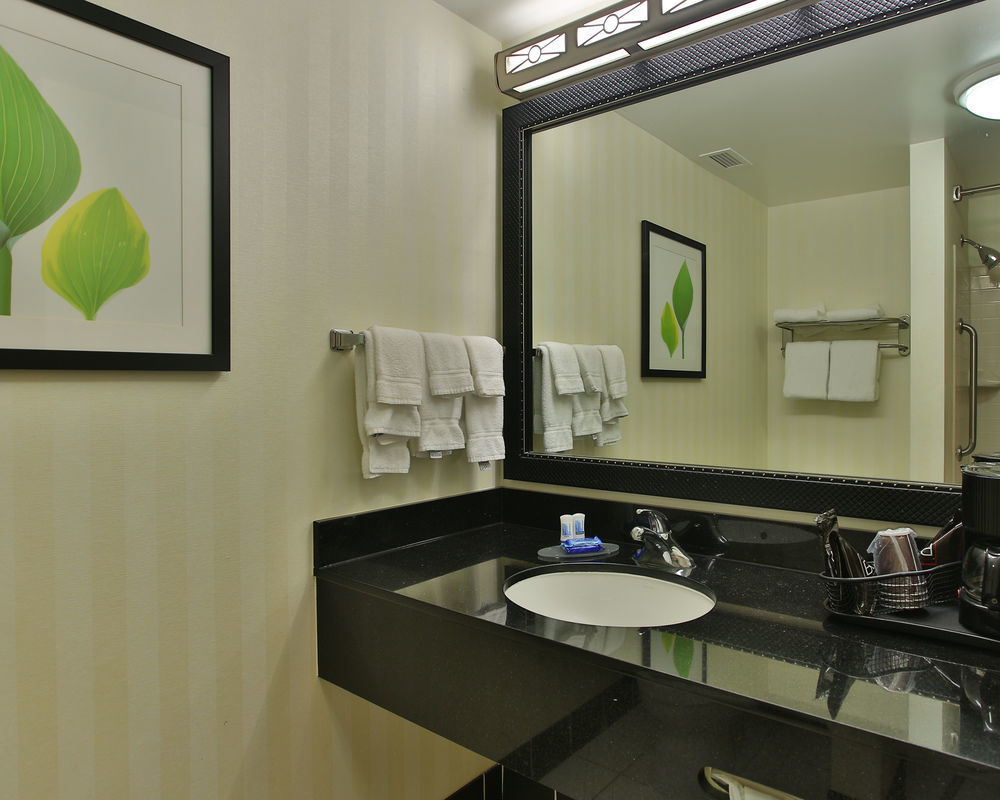 Fairfield Inn And Suites By Marriott San Antonio Northeast / Schertz / Rafb מראה חיצוני תמונה
