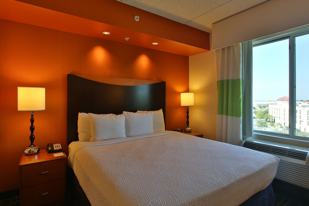 Fairfield Inn And Suites By Marriott San Antonio Northeast / Schertz / Rafb מראה חיצוני תמונה