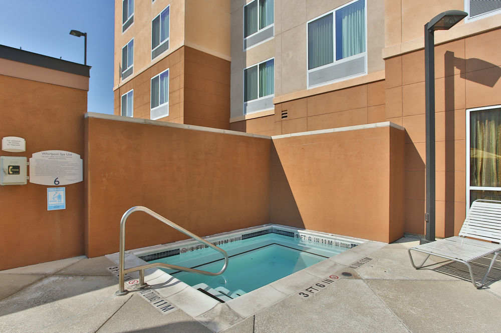 Fairfield Inn And Suites By Marriott San Antonio Northeast / Schertz / Rafb מראה חיצוני תמונה